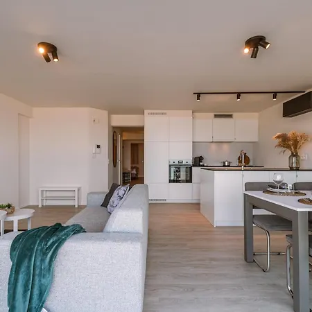 Beautiful Luxury On Amazing Location With Sea View - T17 Appartement *